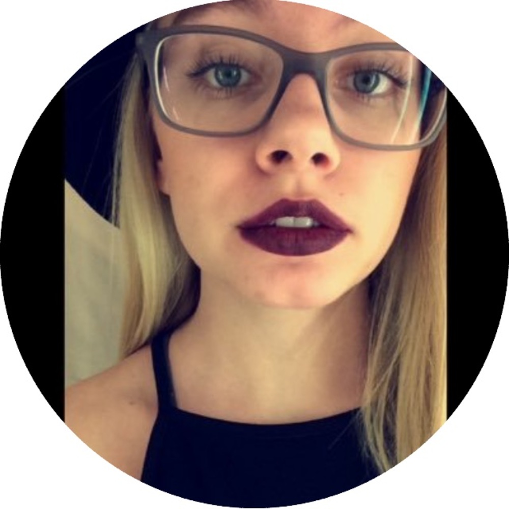 Meet your Posher, Stephanie